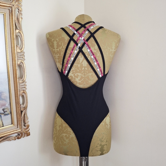 Victoria's Secret Black Ribbed Bodysuit Size Small - Picture 2 of 7